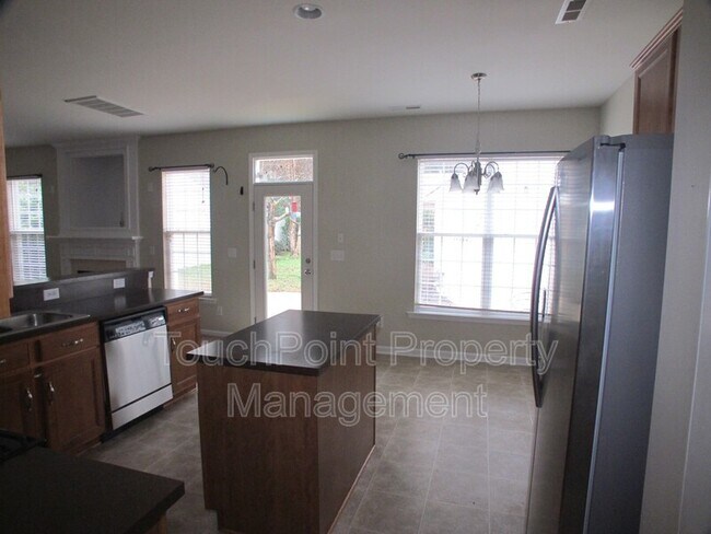Foto del edificio - 10322 Caldwell Depot Rd
