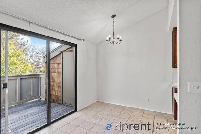 Building Photo - 1 br, 1 bath Condo - 1910 La Terrace Circl...