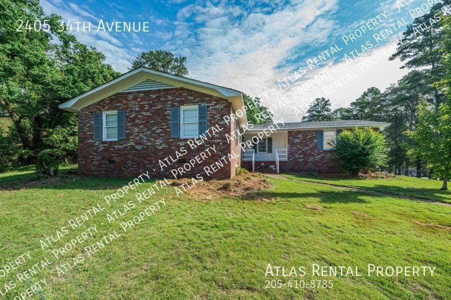 Primary Photo - 2405 34th Ave