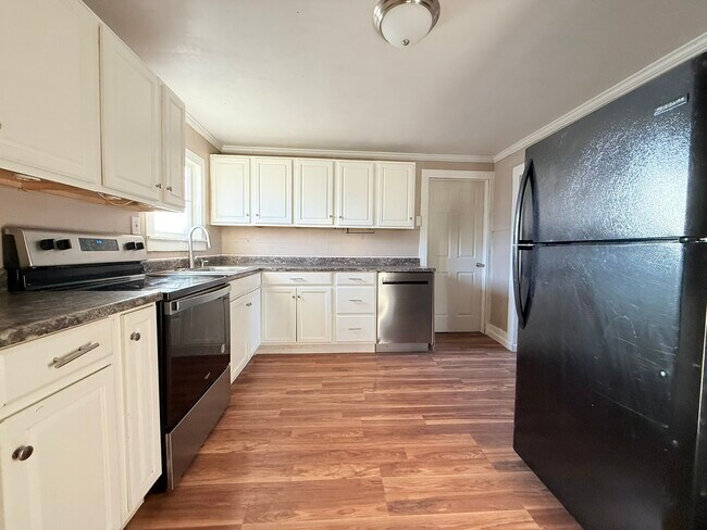 Foto del edificio - 114 Oak St