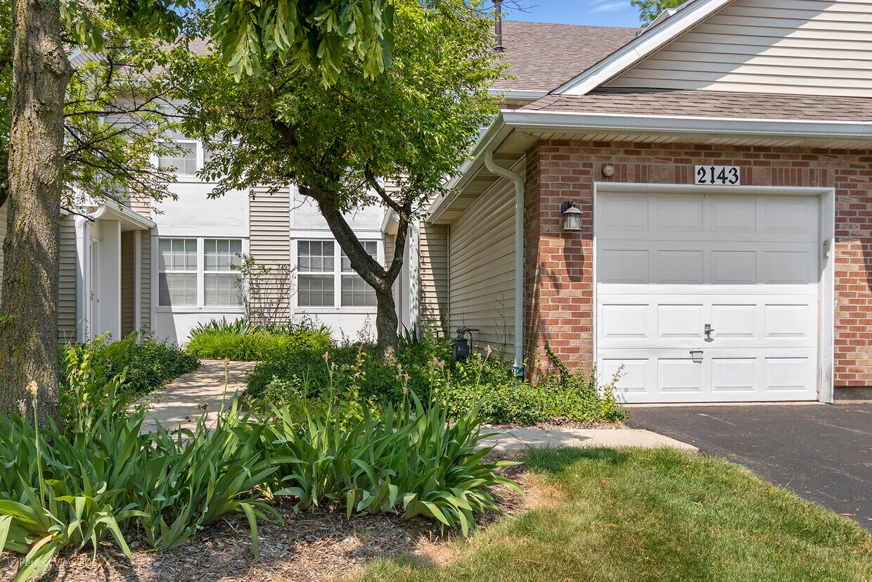 Foto principal - 2143 Fulham Dr