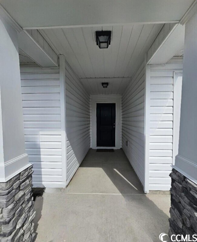 Building Photo - 182 Foxford Dr