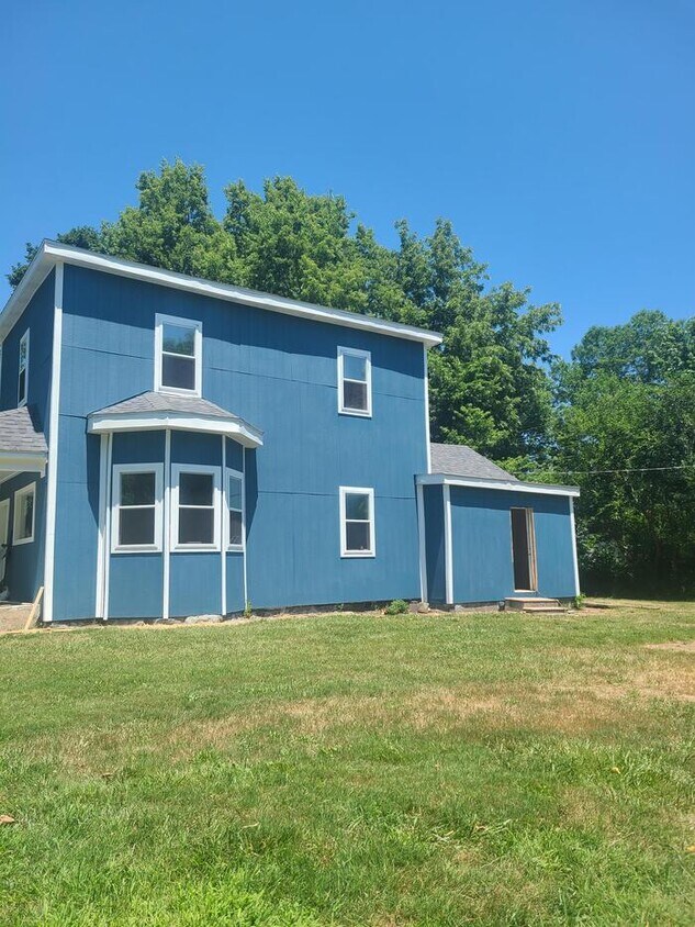 502 N Prospect Ave, Sedalia, MO 65301 House Rental in Sedalia, MO