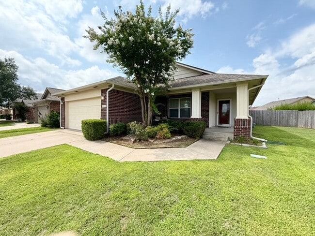 Building Photo - Fantastic east Norman neighborhood!