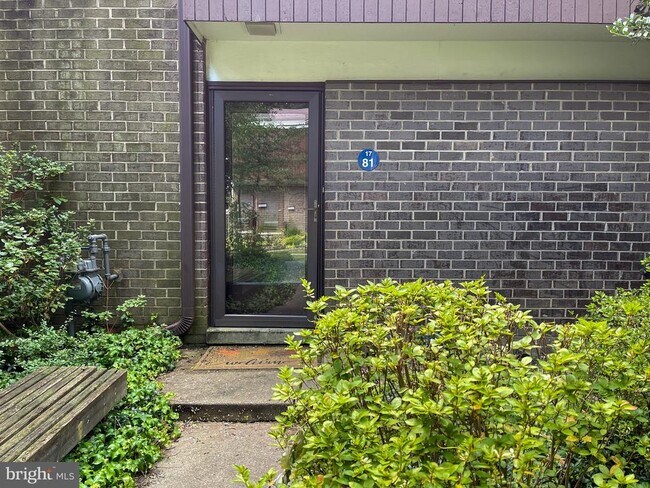 Foto del edificio - 1781 Wainwright Dr