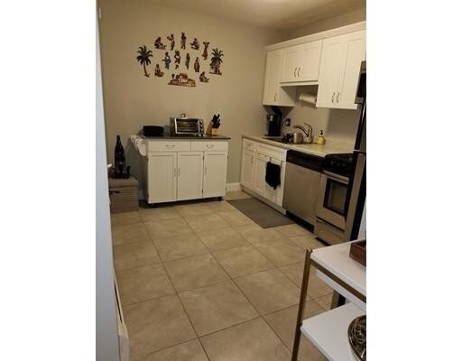 Foto del edificio - 135 Granite Ave