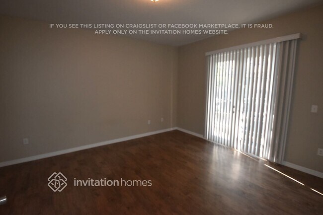 Foto del edificio - 1413 W River Ct