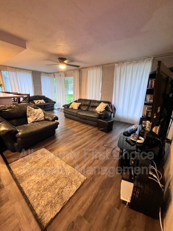 Foto del edificio - 1894 Union St