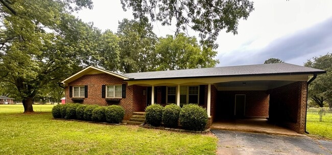 Photo - 418 Bishops Branch Rd House