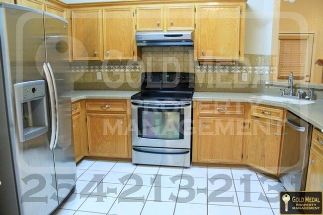 Building Photo - 602 Arapaho Dr