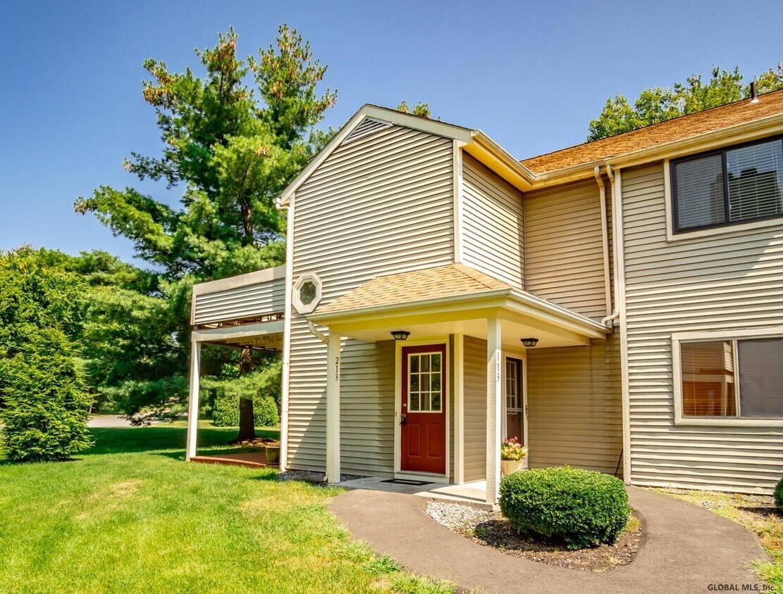 213 Victory Way, Clifton Park, NY 12065 Condo for Rent in Clifton