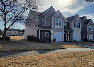 Building Photo - 255 Azalea Cir