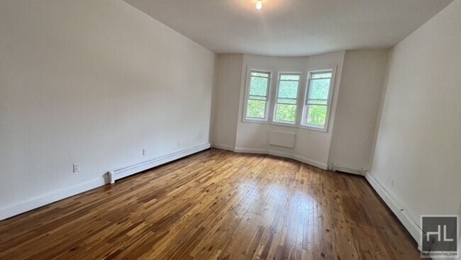 Building Photo - 548 Rockaway Ave
