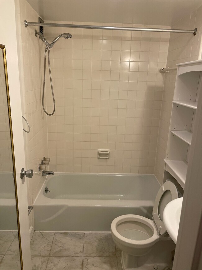 Foto del edificio - 2755 Ordway St NW