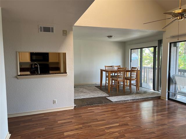 Foto del edificio - 1522 Signal Ridge Pl