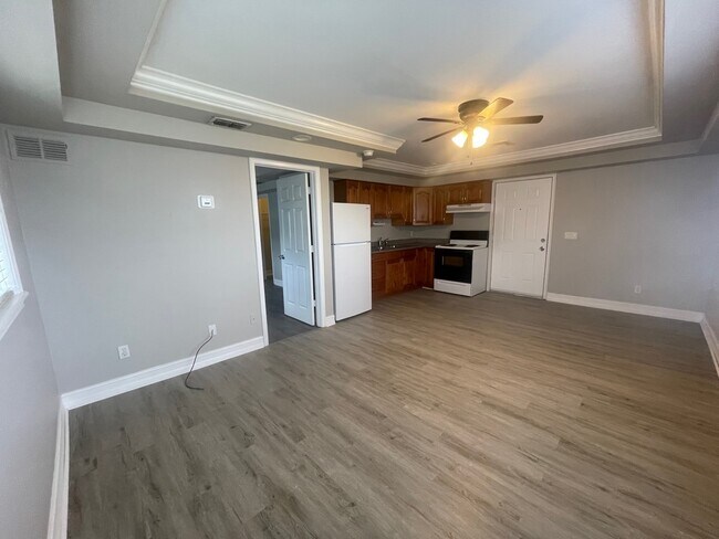 Foto del edificio - 222 Fairweather Ln