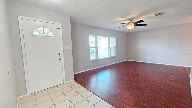 Building Photo - 12112 Rotuma St
