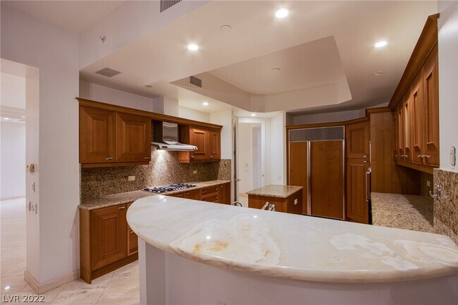 Foto del edificio - 2777 Paradise Rd