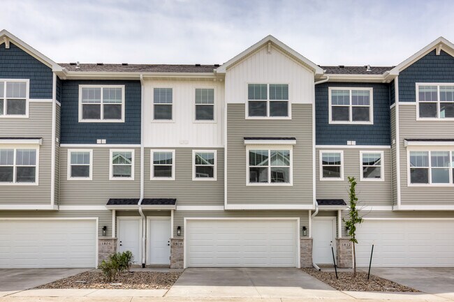 Foto del edificio - Trestle Corner Townhomes