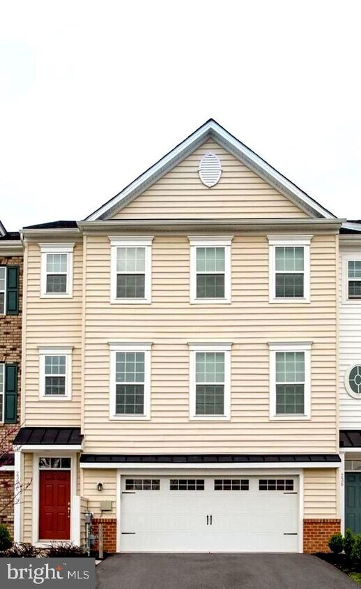 238 Altair Way, Bear, DE 19701 Townhome Rentals in Bear DE