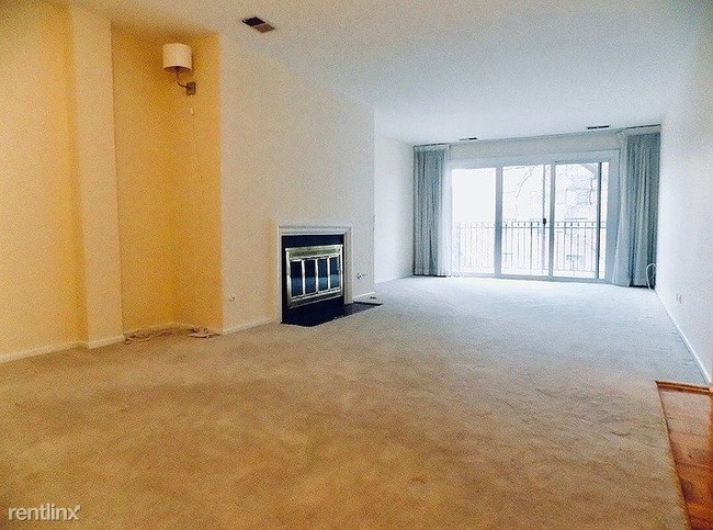 Building Photo - 2 br, 2 bath Condo - 901 Hinman Avenue 2C