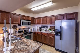 2BR, 2BA - B2 - Park at Westpointe