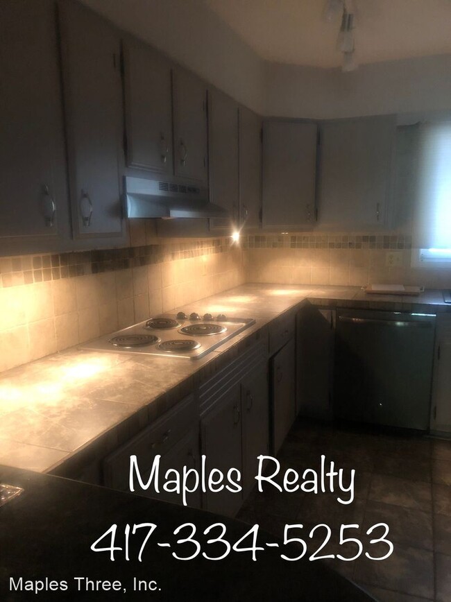 Building Photo - 3 br, 2 bath House - 20-E Willow Court