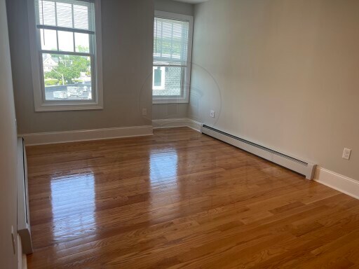 Building Photo - 124 College Ave