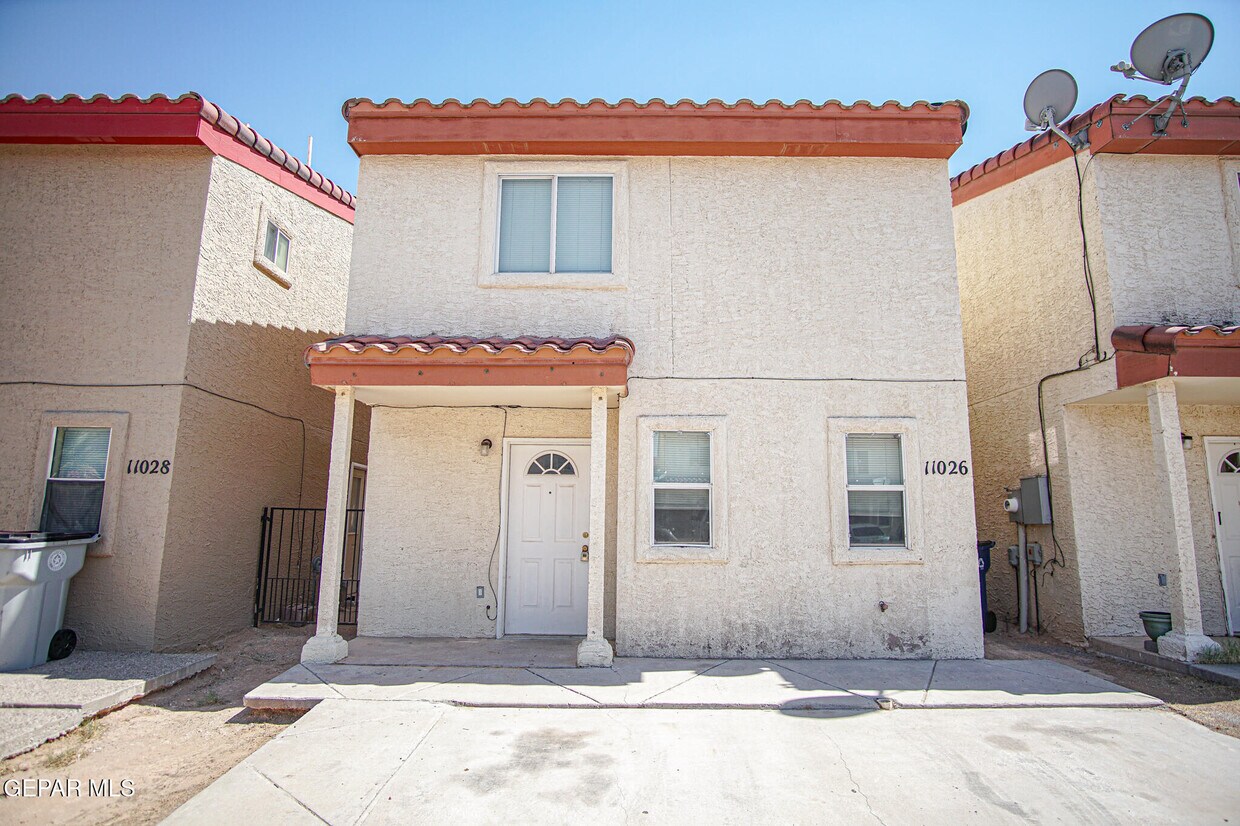 Primary Photo - 11026 Splendor Ct