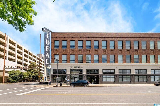 Foto del edificio - 1801 2nd Ave N