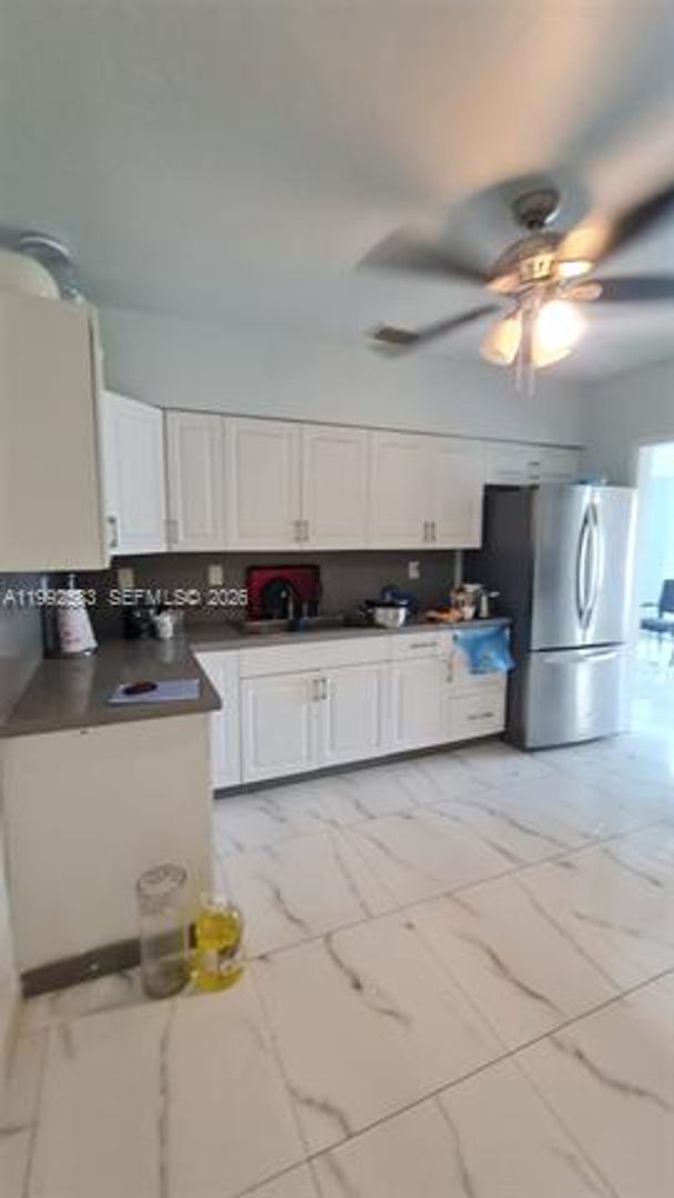 Photo - 6130 SW 64th Ave House