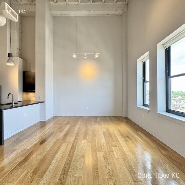 Foto del edificio - 217 W Pershing Rd