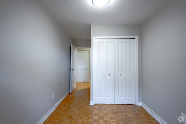 2BR, 1BA 745SF - Bedroom - 1030 Pearson Drive