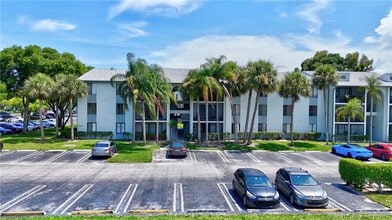 Building Photo - 1008 Green Pine Blvd