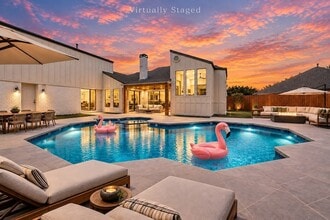 Building Photo - 4001 Bullock Dr