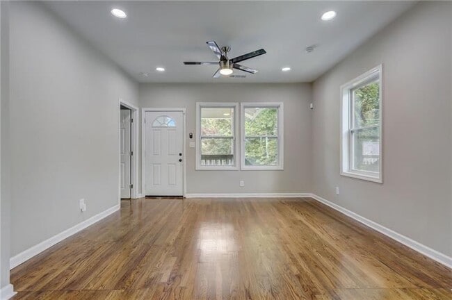 Building Photo - 807A Gilbert Street, A