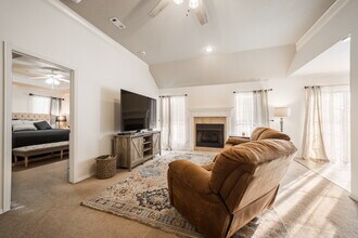 Building Photo - 4357 Beacon Ct