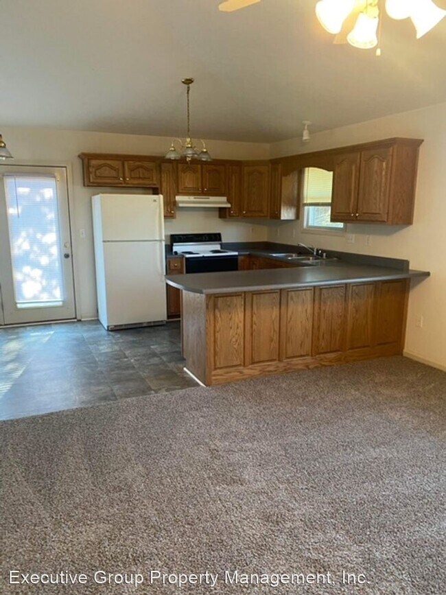 Building Photo - 2 br, 2 bath House - 104-B COTTAGE CIRCLE