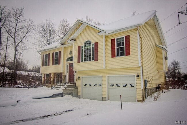 Building Photo - 3035 Claybourne Ln