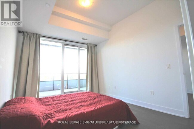 Building Photo - 20-320 Shore Breeze Dr