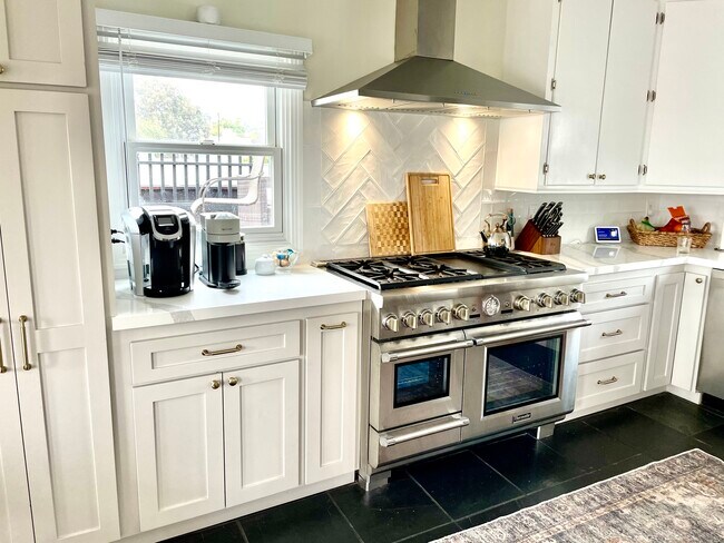 Foto del edificio - 1011 Owosso Ave