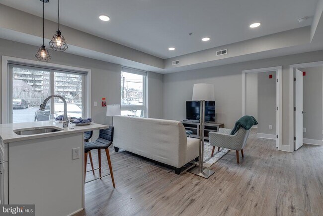 Foto del edificio - 1952 Bryn Mawr Ave