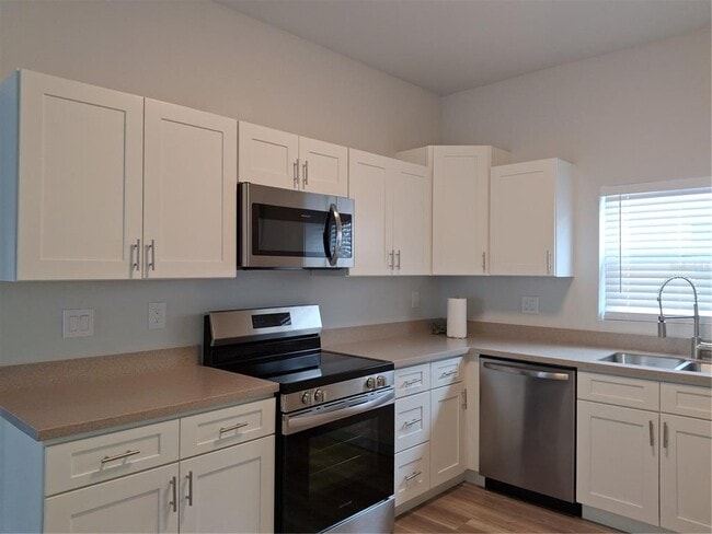Building Photo - 1510 Las Villas Blvd