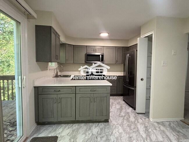 Foto del edificio - 7429 Setting Sun Way