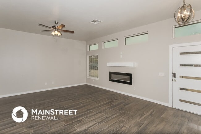 Building Photo - 11244 Paradise In Dr