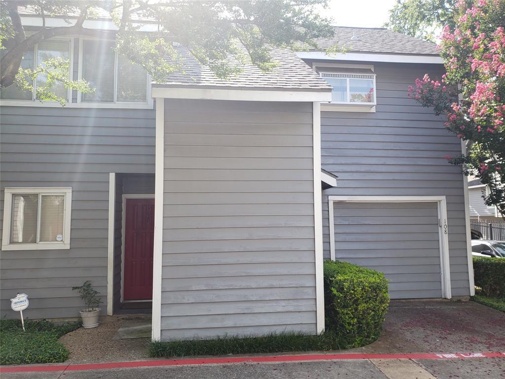 Foto principal - 9233 Church Rd