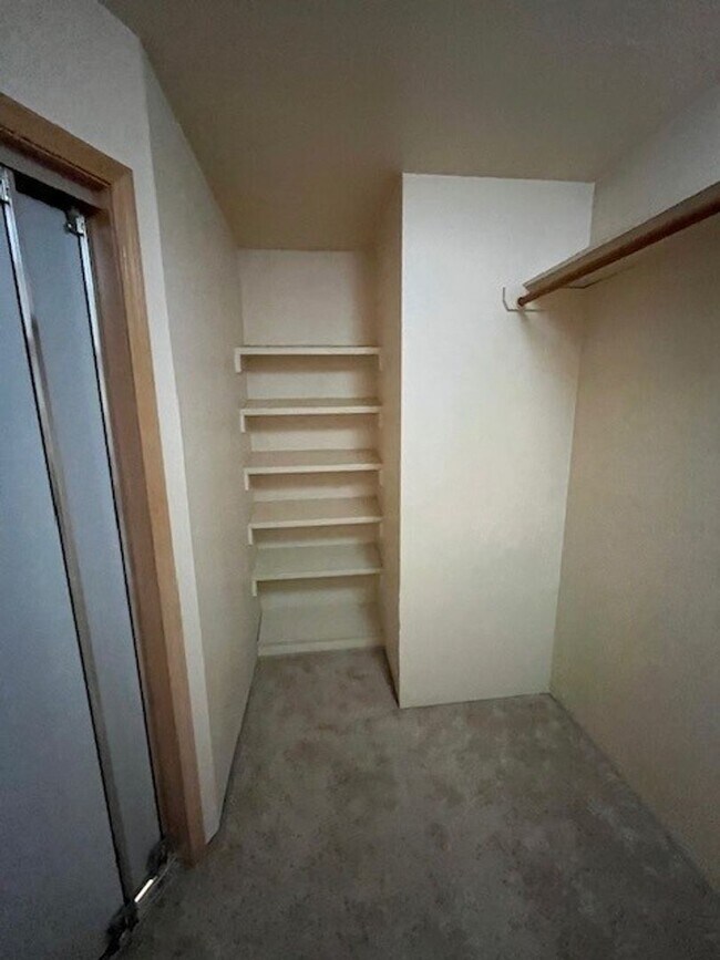 Foto del edificio - Coming Soon!