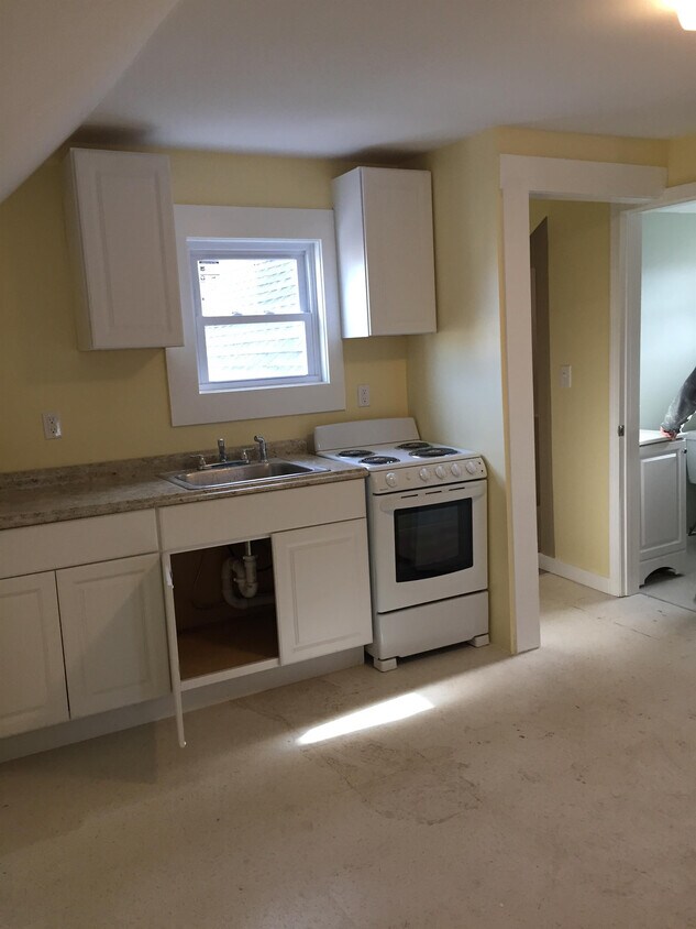 81 Fish St, Athol, MA 01331 Townhome Rentals in Athol MA