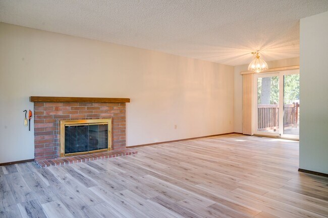 Foto del edificio - Remodeled Kent East Hill Split level