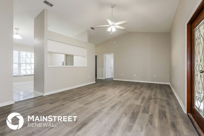 Building Photo - 3216 Big Valley Dr